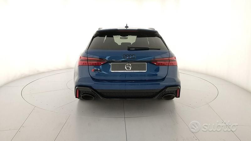 Usata Audi RS6 Performance 630 CV (463 kW) 2024 Blu Station wagon