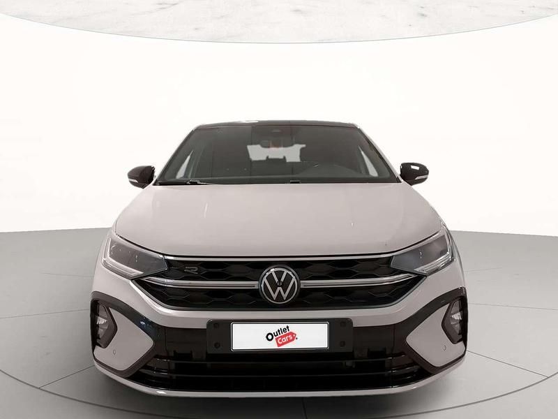 Usata VW Taigo R-line 110 CV (80 kW) 2023 Ascot grey nero SUV