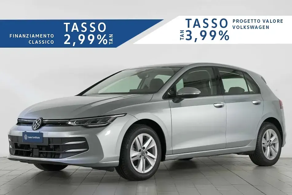 Usata VW Golf VIII Life 115 CV (84 kW) 2025