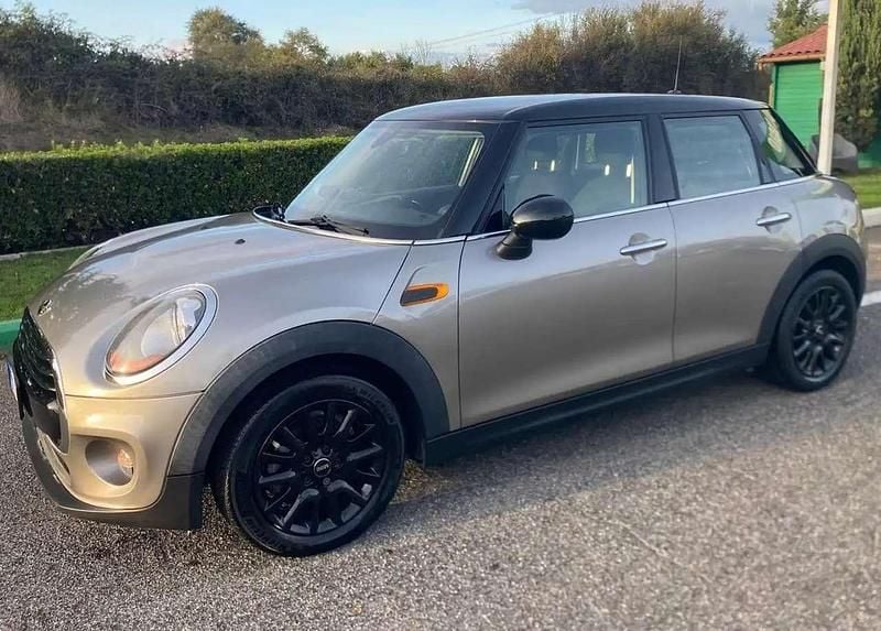 Grigio Usata 2016 Mini Cooper D Utilitaria | 9800 € (Ottimo prezzo) - Immagine 1/4