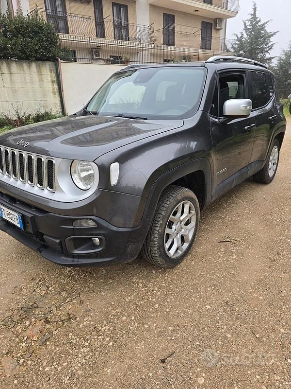 Usata Jeep Renegade 140 CV (102 kW) 2016 Grigio SUV