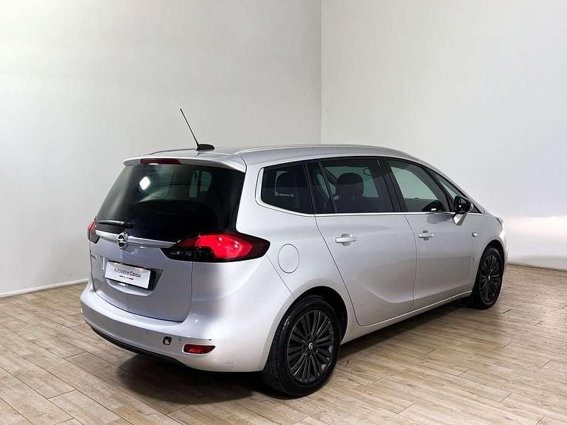 Usata Opel Zafira Life Innovation 136 CV (100 kW) 2019 Argento Monovolume