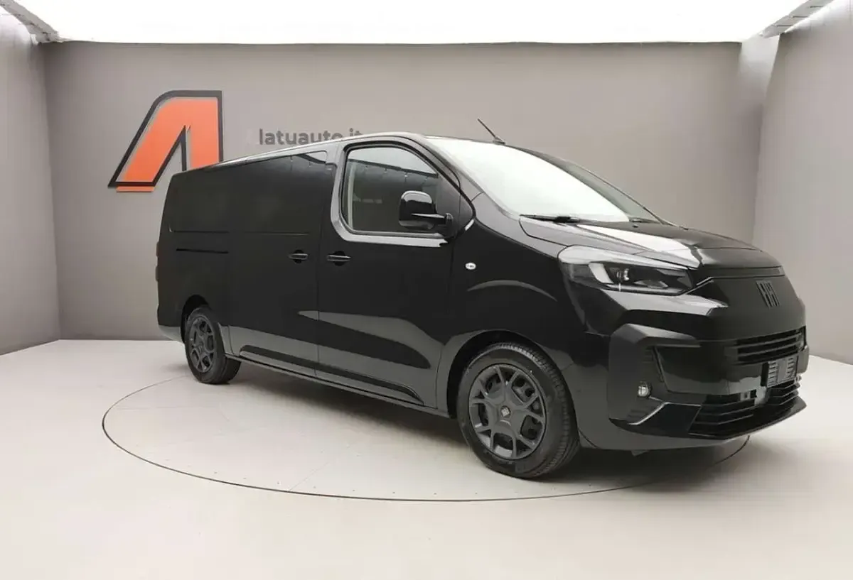 Nuova Fiat Ulysse 132 kW (180 CV) 2025 Nero cinema Monovolume