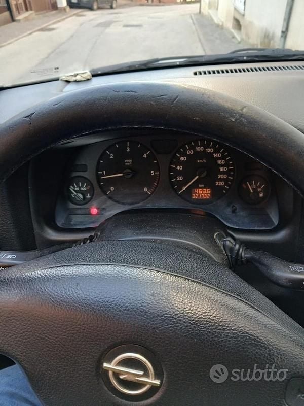 Usata Opel Astra 1999 Berlina