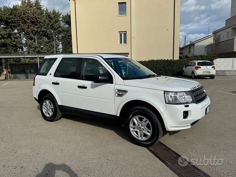 Usata Land Rover Freelander 2 HSE 149 CV (109 kW) 2012 Bianco SUV