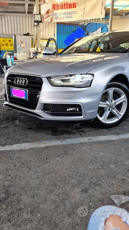 Usata 2015 Audi A4 S-Line Tre volumi | 14.600 € (Cara) - Immagine 1/4