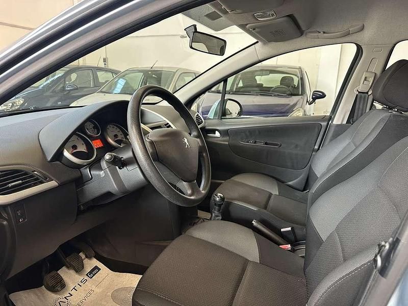 Usata Peugeot 207 73 CV (53 kW) 2010 Berlina