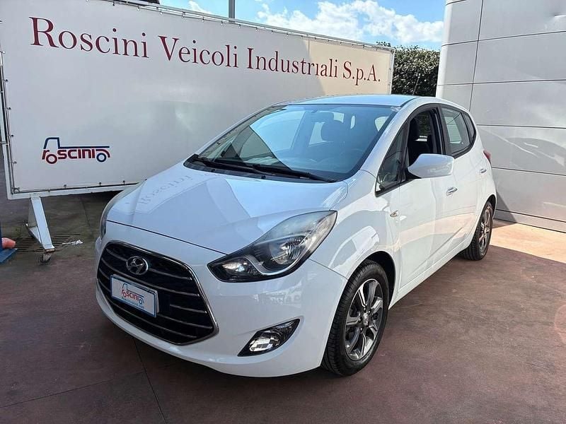 Usata Hyundai ix20 118 CV (86 kW) 2019 Bianco Utilitaria
