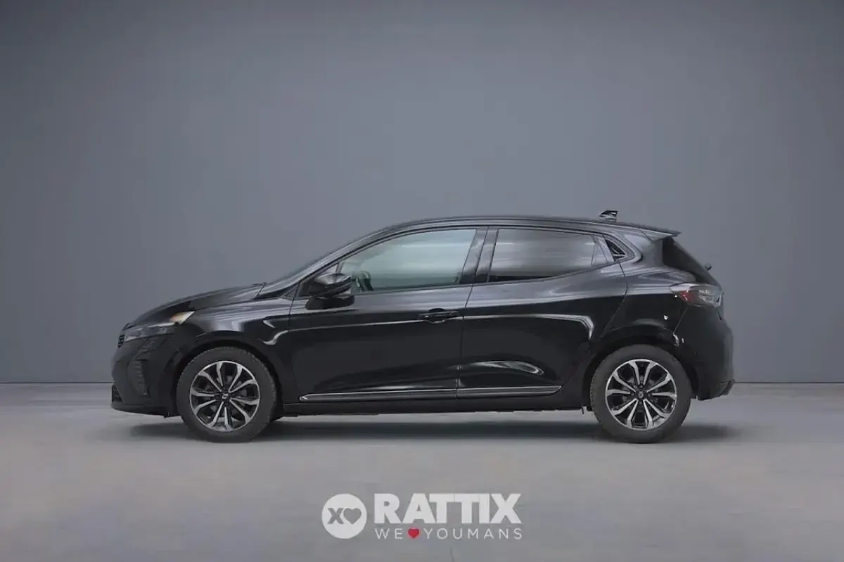 Używany Renault Clio V Techno 91 KM (66 kW) 2025 Czarny Hatchback
