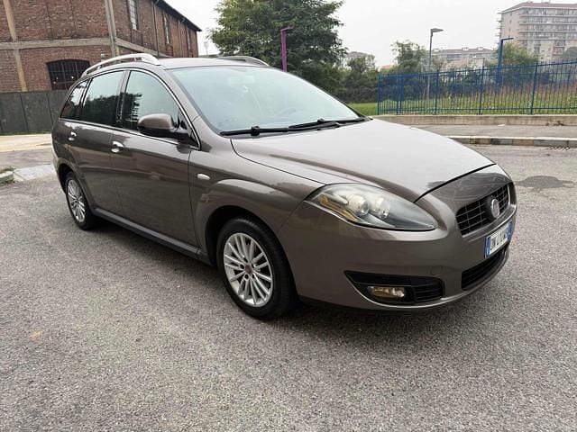 Usata Fiat Croma Emotion 120 CV (88 kW) 2008 Beige(met.) Station wagon