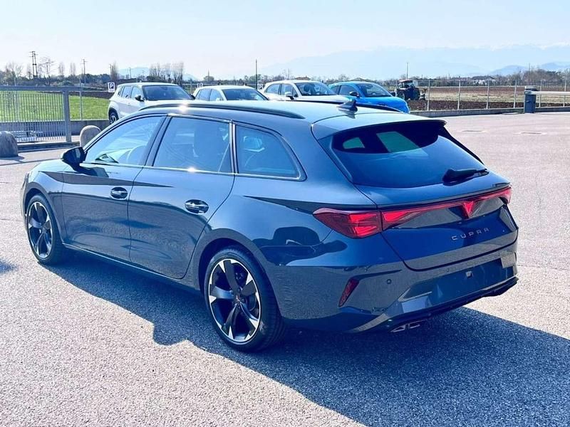 Nuova Cupra Leon 150 CV (110 kW) 2025 Blu Station wagon