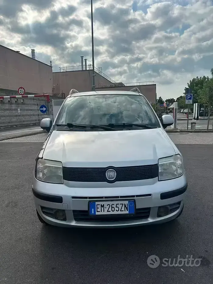 Usata Fiat Panda Classica 77 CV (56 kW) 2012 Grigio Utilitaria
