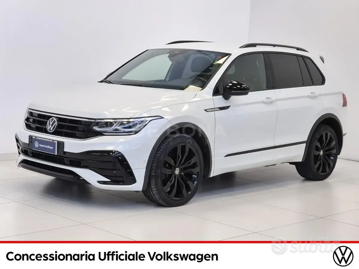 Usata VW Tiguan R-line 200 CV (147 kW) 2024 Bianco SUV