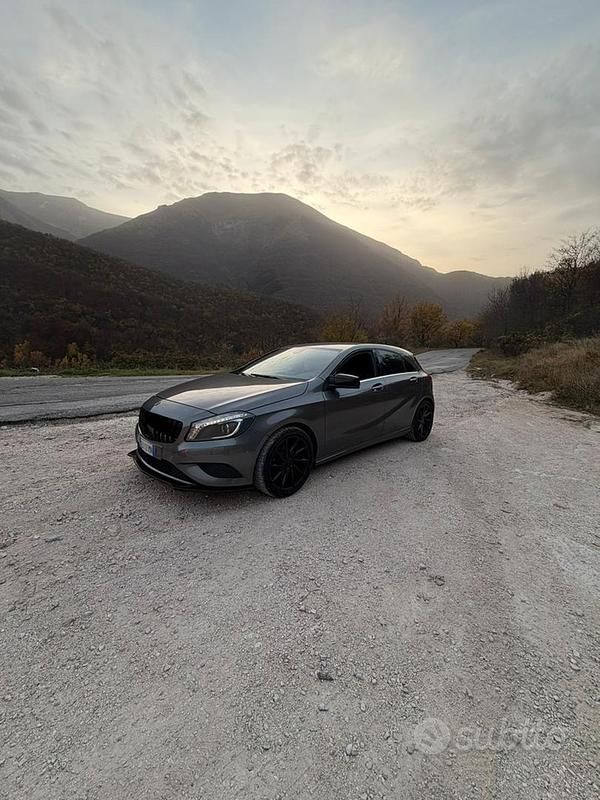 Usata Mercedes A180 109 CV (80 kW) 2014 Berlina