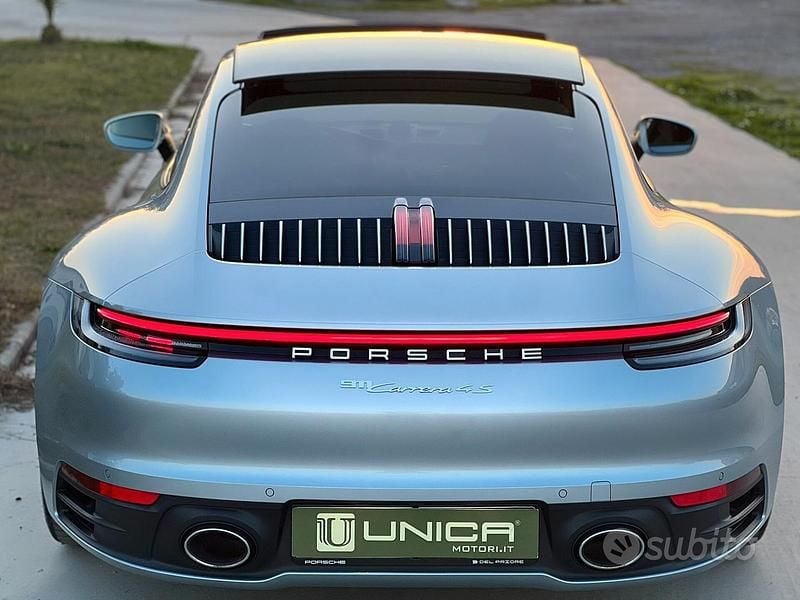 Usata Porsche 911 Carrera 4S 450 CV (330 kW) 2019 Argento Coupé