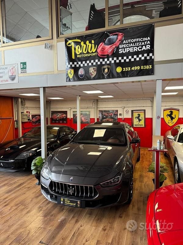 Usata Maserati Ghibli GranLusso 275 CV (202 kW) 2018 Grigio Berlina