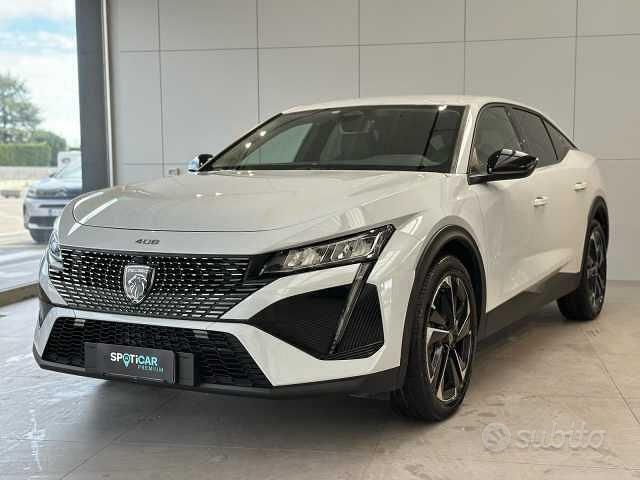 Bianco Usata 2024 Peugeot 408 Allure Tre volumi | 29.700 € (Molto cara) - Immagine 1/4