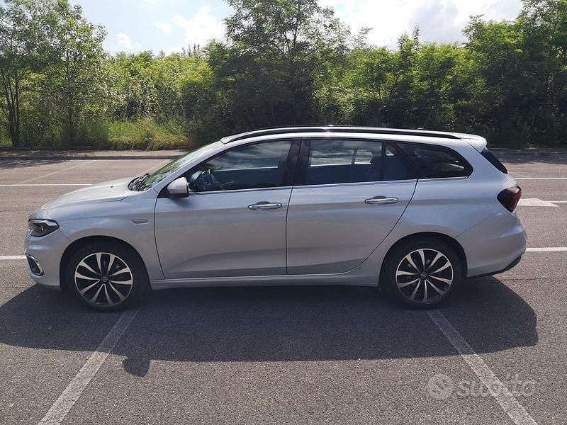 Usata Fiat Tipo 84 CV (61 kW) 2018 Grigio Station wagon