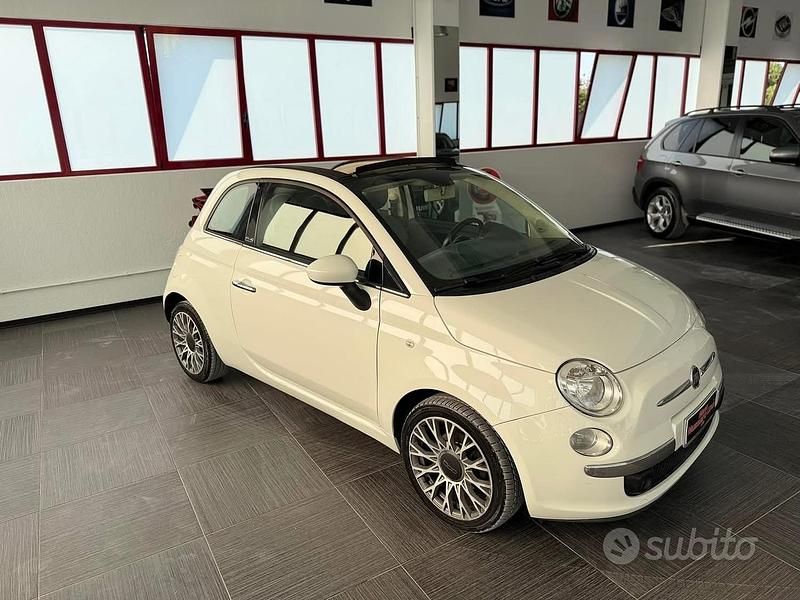 Usata Fiat 500C Lounge 95 CV (69 kW) 2010 Bianco Cabrio