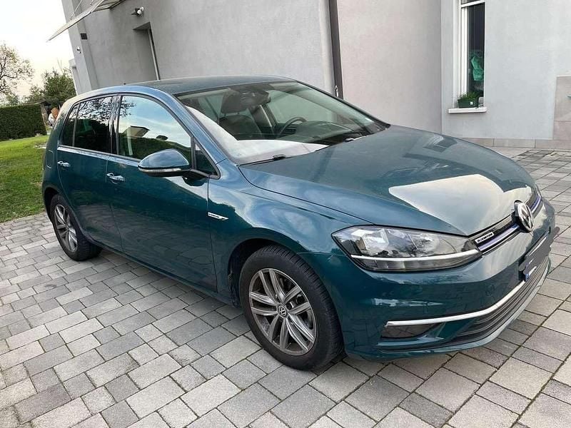 Usata VW Golf VII Highline 110 CV (80 kW) 2018 Verde Berlina