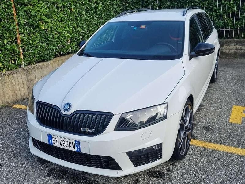 Usata Skoda Octavia RS 184 CV (135 kW) 2015 Bianco Station wagon