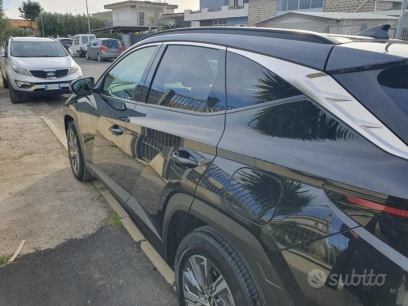Second-hand Hyundai Tucson 2022 Negru SUV
