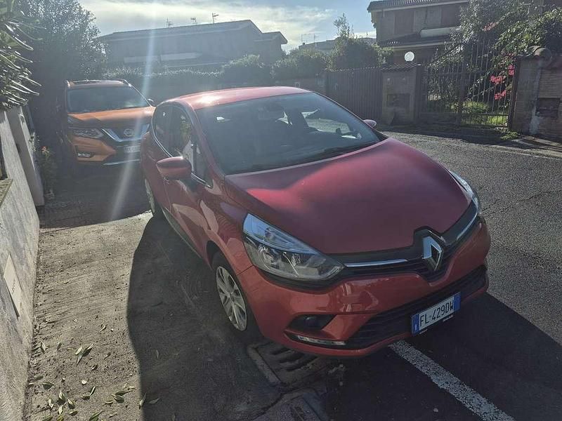 Usata Renault Clio IV Zen 90 CV (66 kW) 2017 Berlina