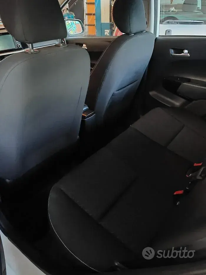 Usata Kia Picanto 67 CV (49 kW) 2017 Bianco Utilitaria