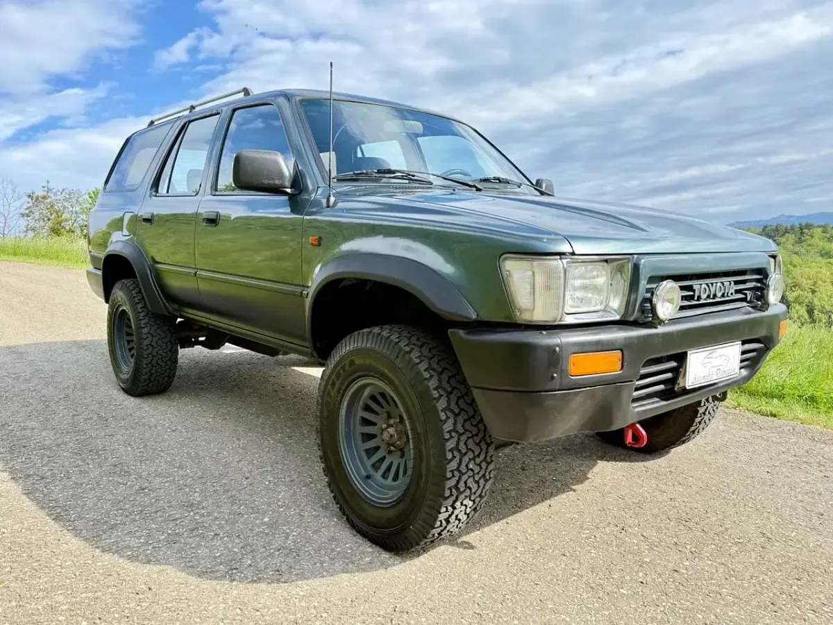 Usata Toyota 4 Runner 143 CV (105 kW) 1990 Grigio SUV
