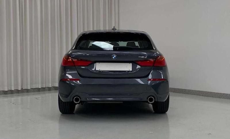 Usata BMW 118 Advantage 150 CV (110 kW) 2021 Grigio Utilitaria