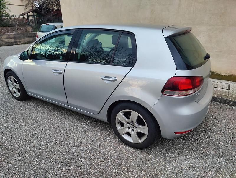 Usata VW Golf VI 140 CV (102 kW) 2009 Grigio Utilitaria