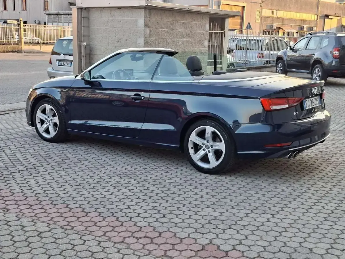 Usata Audi A3 Cabriolet Sport 150 CV (110 kW) 2017 Blu/azzurro Cabrio