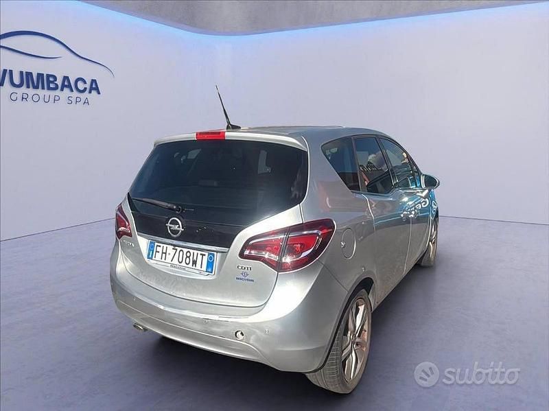 Usata Opel Meriva Design Edition 136 CV (100 kW) 2014 Grigio Monovolume