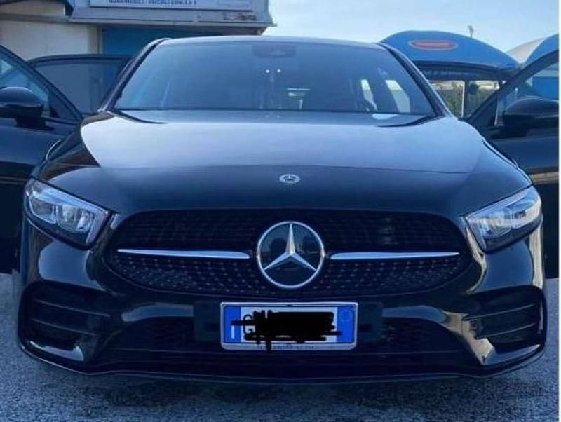 Usata Mercedes 180 Premium 116 CV (85 kW) 2021 Nero Berlina