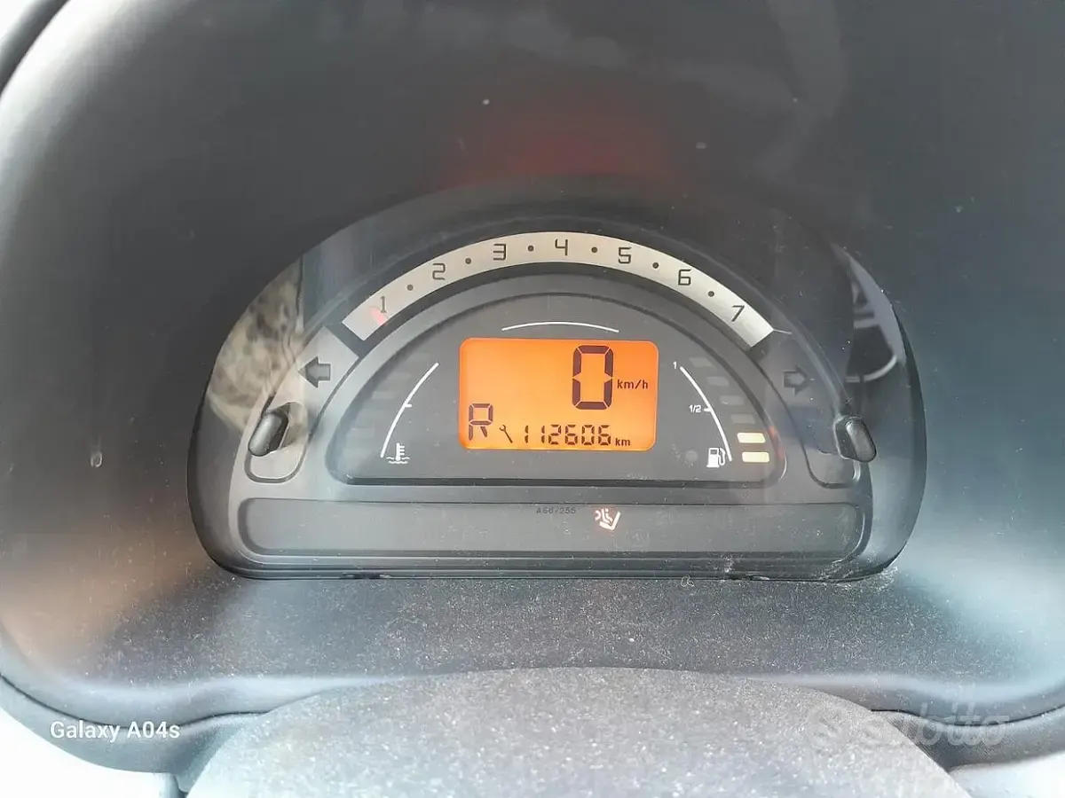 Usata Citroën C3 73 CV (53 kW) 2004 Bianco Berlina