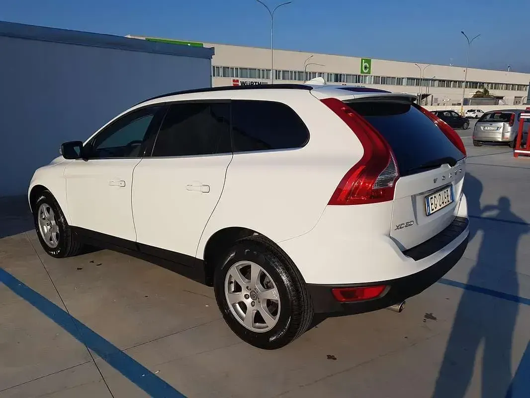Usata Volvo XC60 Momentum 163 CV (119 kW) 2010 SUV