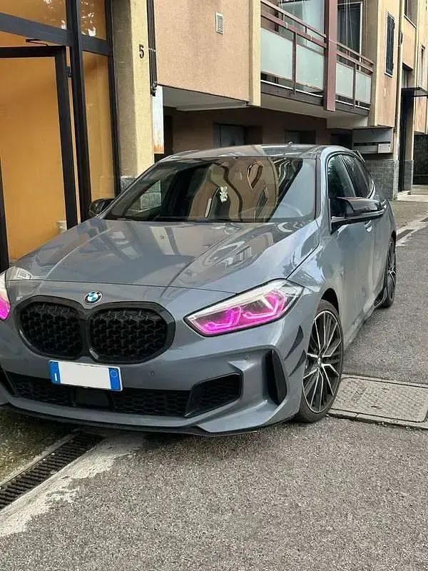Usata BMW 135 Efficient Dynamics 306 CV (225 kW) 2020 Grigio Utilitaria