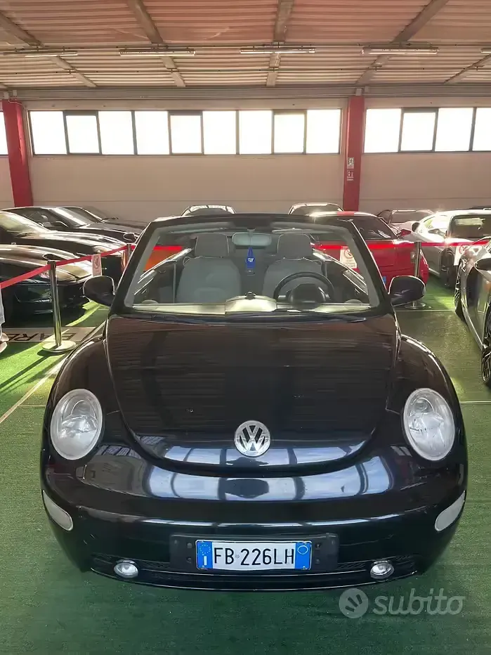Usata VW New Beetle 105 CV (77 kW) 2005 Nero Utilitaria