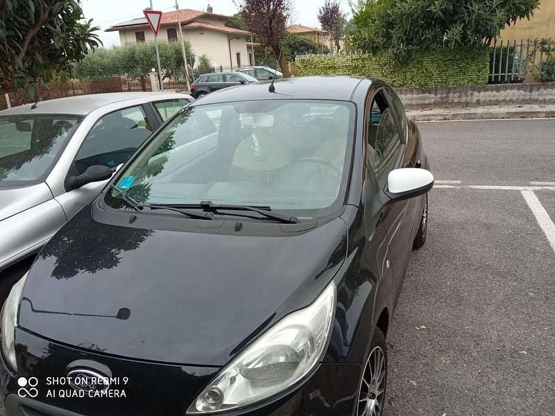 Nero Usata 2013 Ford Ka Titanium S Utilitaria | 4900 € (Ottimo prezzo) - Immagine 1/4