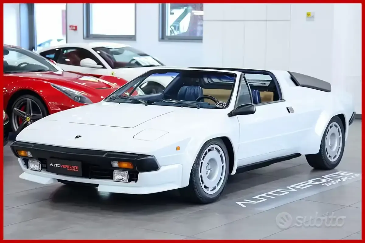 Usata Lamborghini Jalpa 247 CV (181 kW) 1985 Cabrio