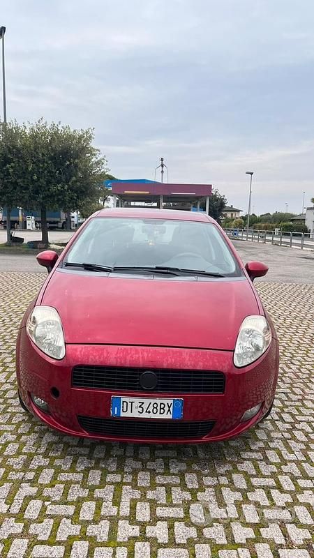 Usata Fiat Grande Punto 90 CV (66 kW) 2008 Utilitaria
