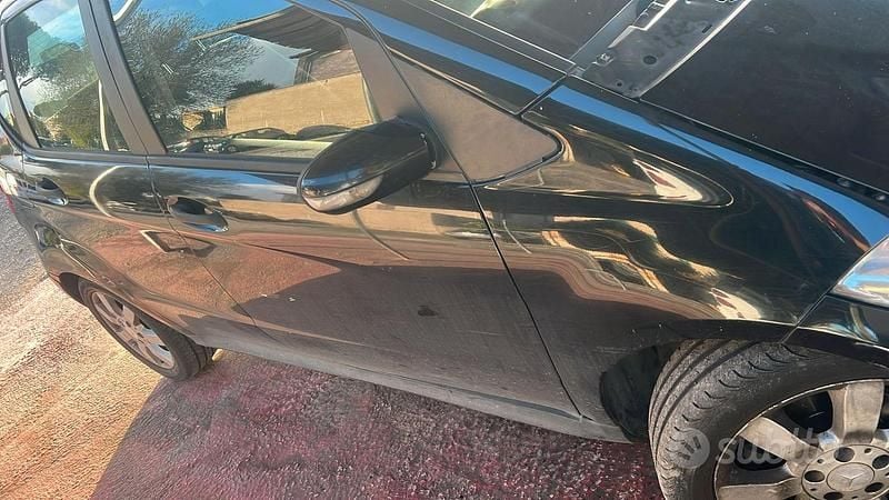 Usata Mercedes A200 109 CV (80 kW) 2007 Nero Monovolume