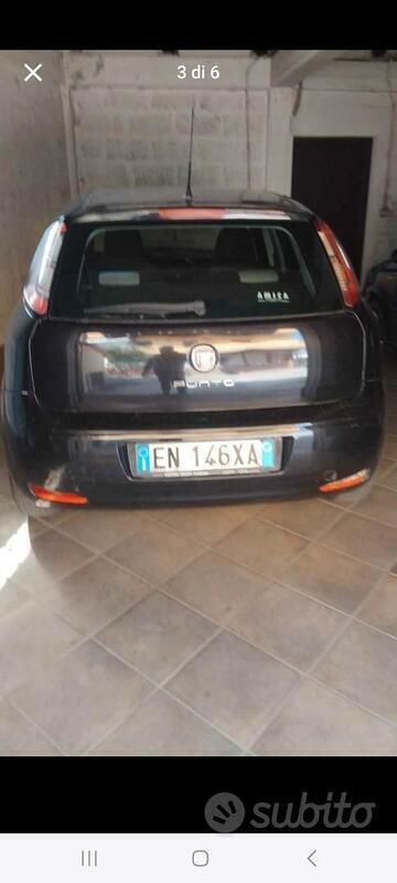 Usata Fiat Punto 95 CV (69 kW) 2012 Nero Utilitaria