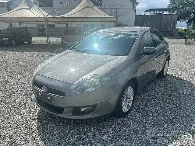 Usata Fiat Bravo Emotion 90 CV (66 kW) 2012 Grigio Utilitaria