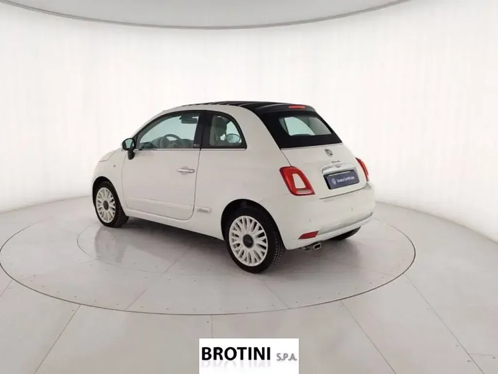 Usata Fiat 500C Dolcevita 69 CV (50 kW) 2020 Bianco pastello Cabrio