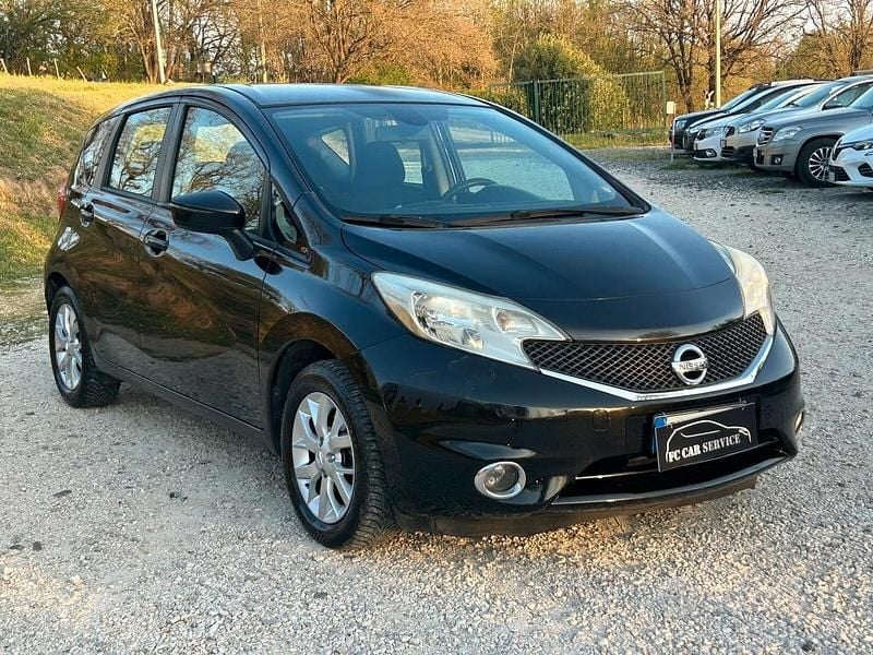 Usata Nissan Note Tekna 90 CV (66 kW) 2014 Nero Utilitaria