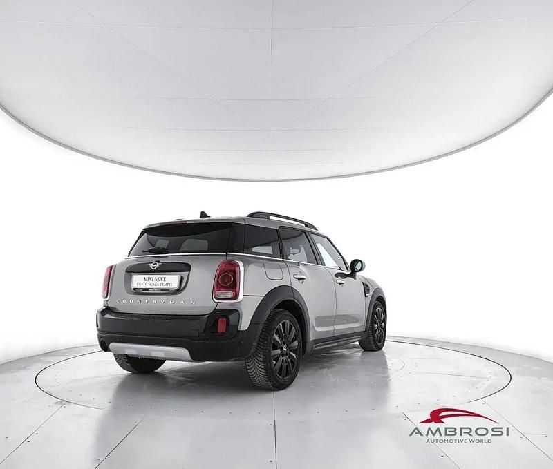 Usata Mini One Countryman 102 CV (75 kW) 2019 Argento SUV