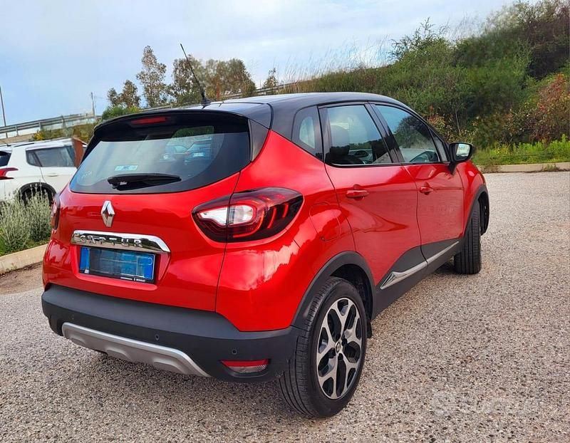 Usata Renault Captur 2018 Rosso SUV