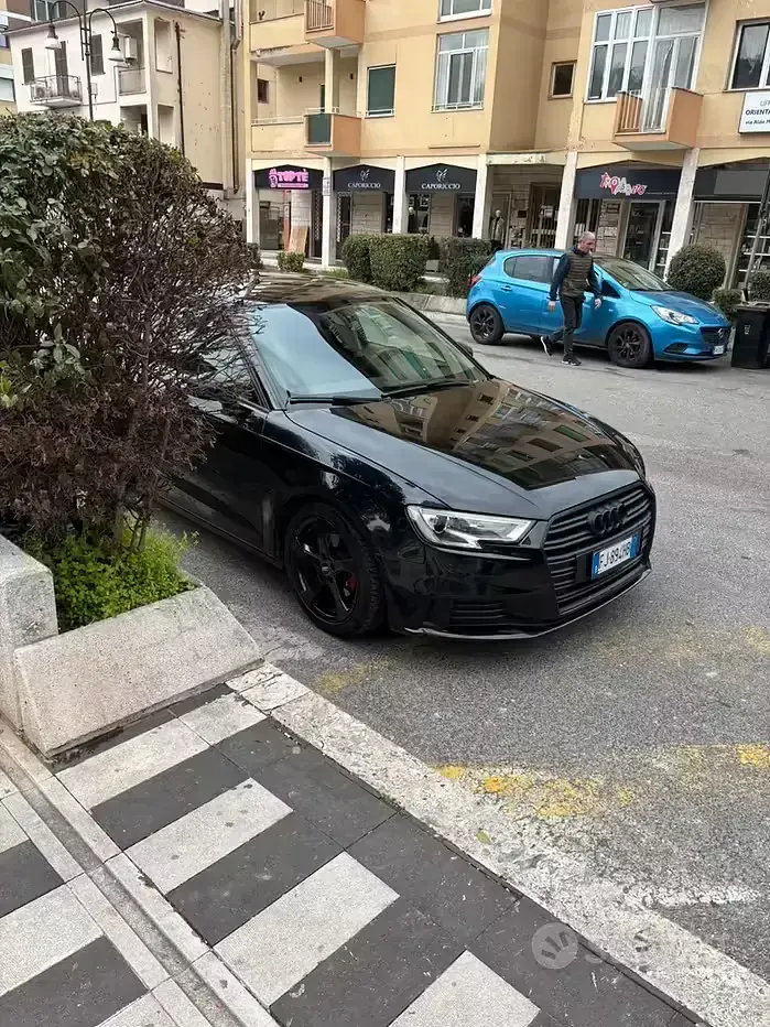 Usata Audi A3 Ambiente 110 CV (80 kW) 2017 Nero Berlina