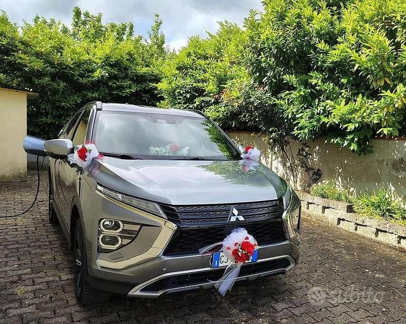 Usata Mitsubishi Eclipse Cross Instyle 98 CV (72 kW) 2022 Argento SUV